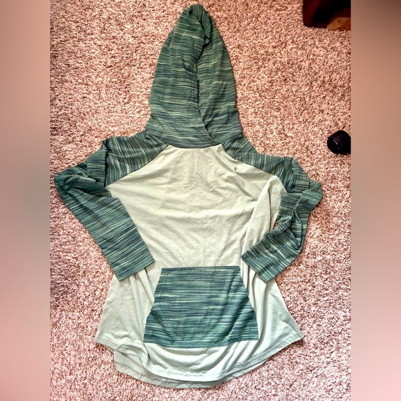 Lularoe Amber Hoodie - Picture 1 of 1
